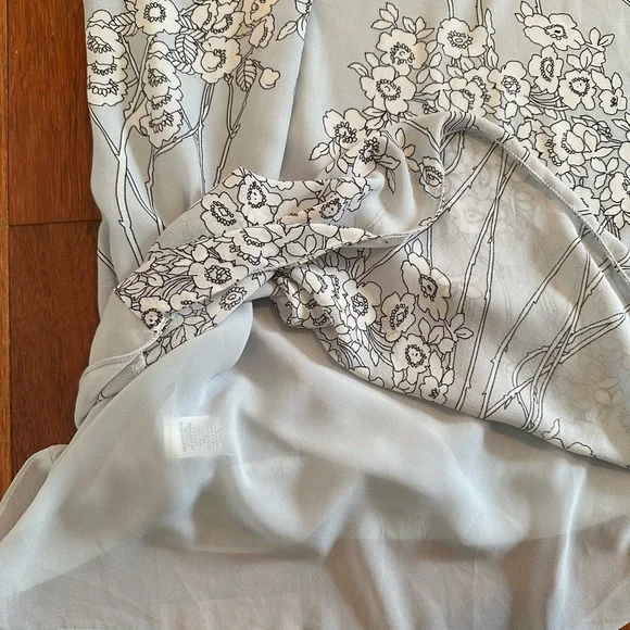 Max Studio Gray Floral Maxi Dress - Picture 4 of 6